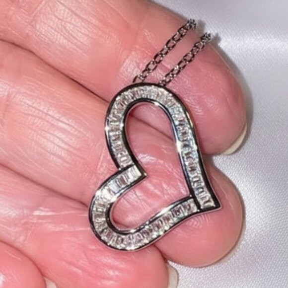Open Heart Simulated Baguette Moissanite Silver Pendant Necklace NWOT - Picture 9 of 9
